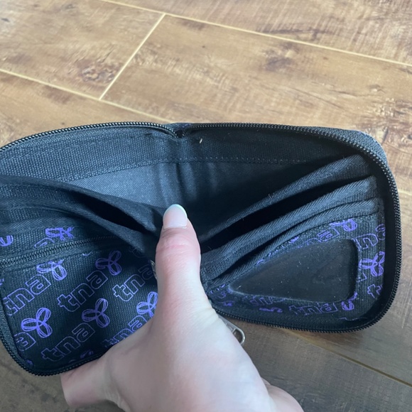 TNA small wallet - Picture 2 of 2